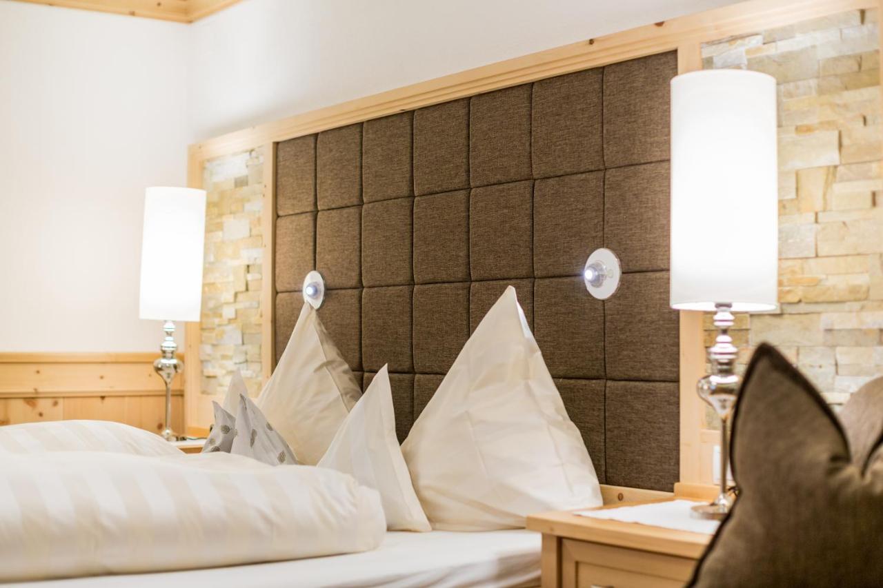Biohotel Schweitzer Mieming Bagian luar foto