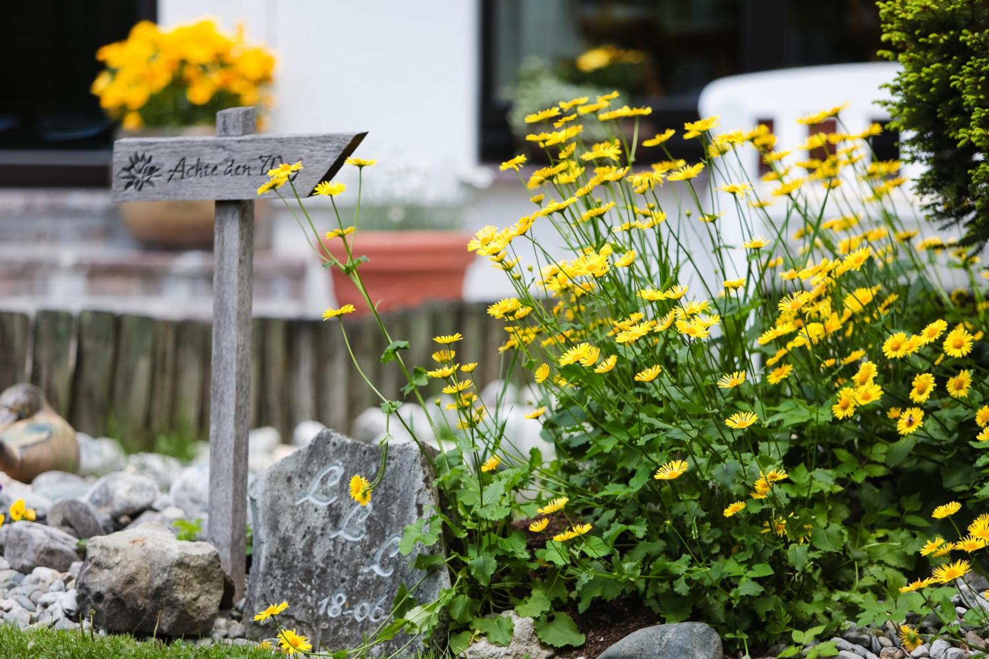 Biohotel Schweitzer Mieming Bagian luar foto
