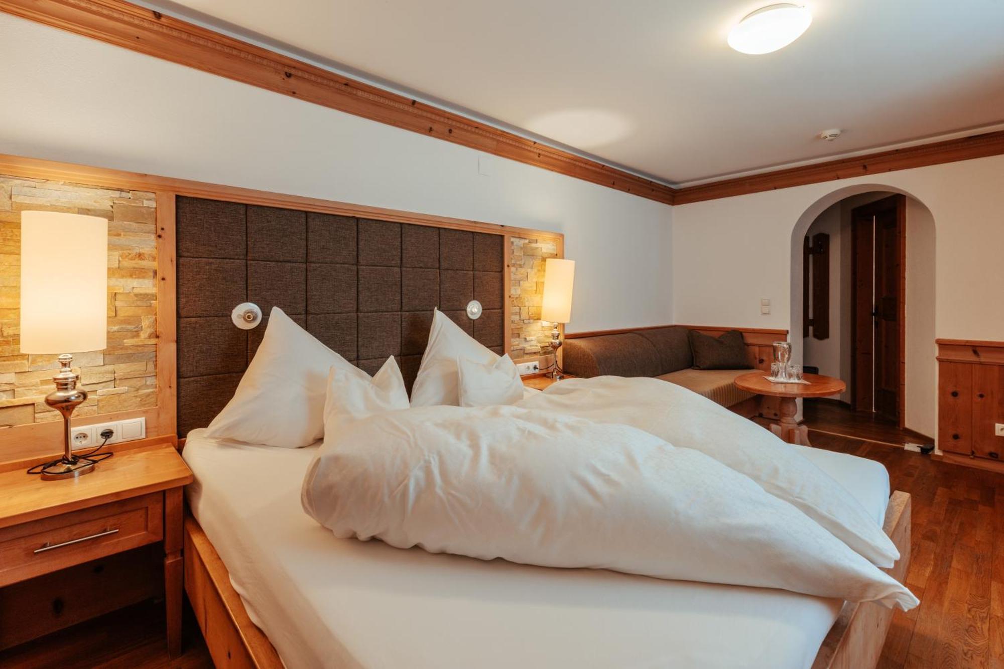 Biohotel Schweitzer Mieming Bagian luar foto