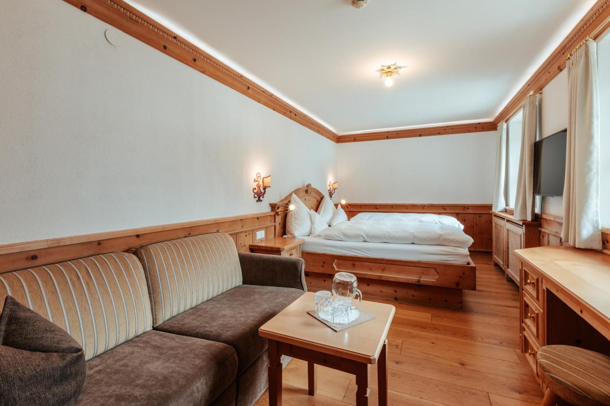 Biohotel Schweitzer Mieming Bagian luar foto
